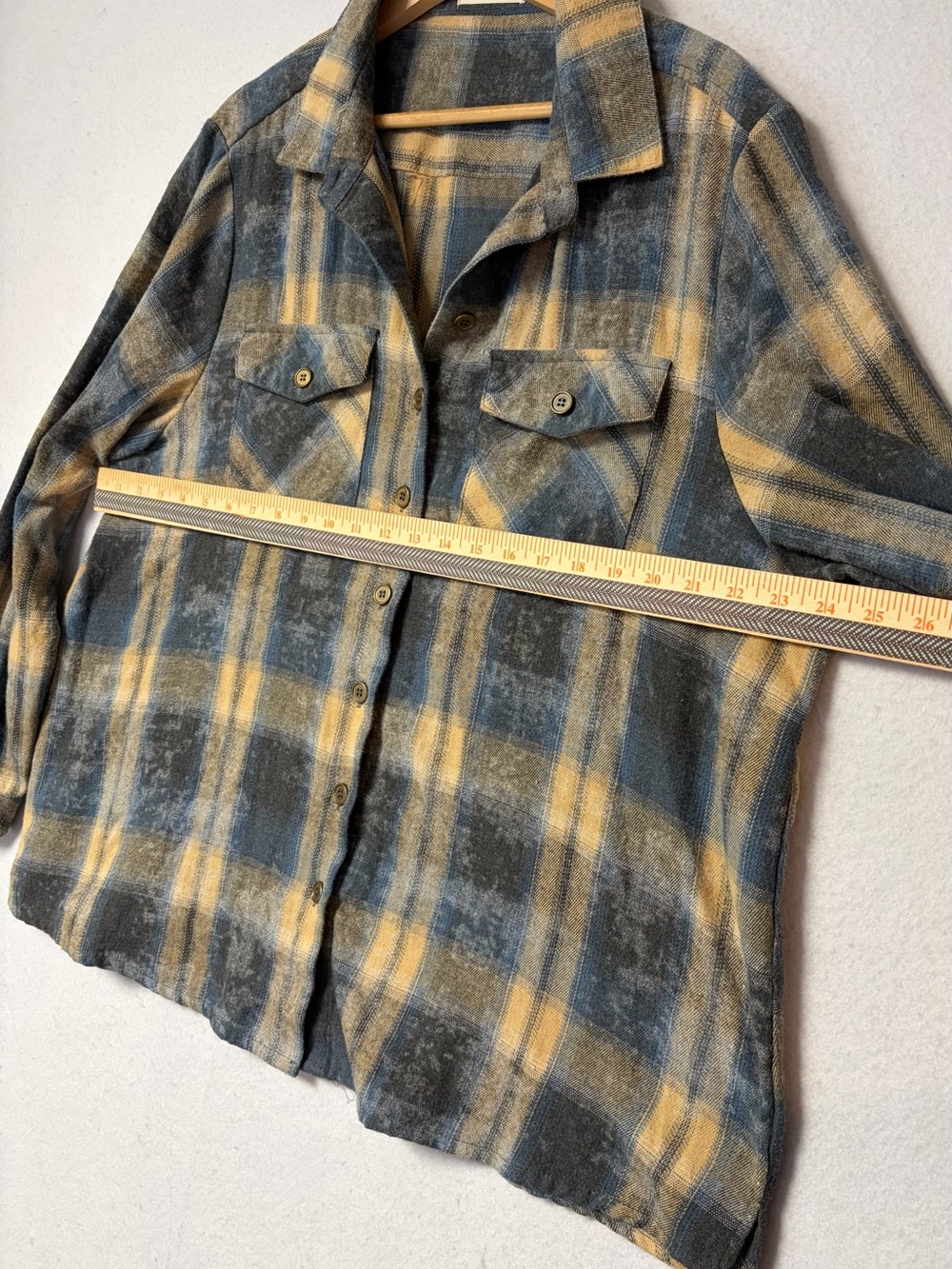 Natural Life Small Acts Change the World Plaid Flannel Shirt Jacket Shacket M - Picture 7 of 9